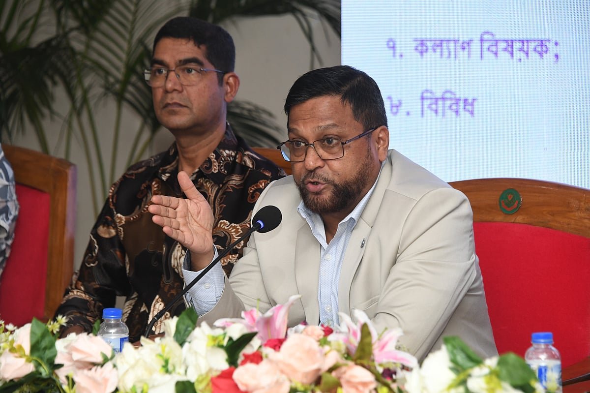 জনমুখী পুলিশ গঠনে ভূমিকা রাখবে পুলিশ সার্ভিস অ্যাসোসিয়েশন: ডিএমপি কমিশনার