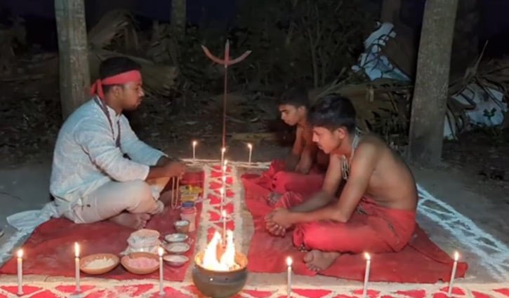‘জিনের বাদশারা’ ভয় দেখিয়ে হাতিয়ে নিচ্ছে লাখ লাখ টাকা