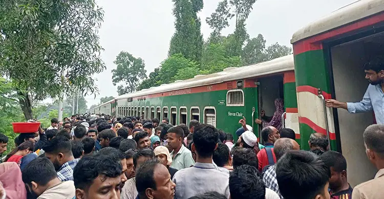 সিরাজগঞ্জে ট্রেন লাইনচ্যুতির ঘটনায় তদন্ত কমিটি গঠন