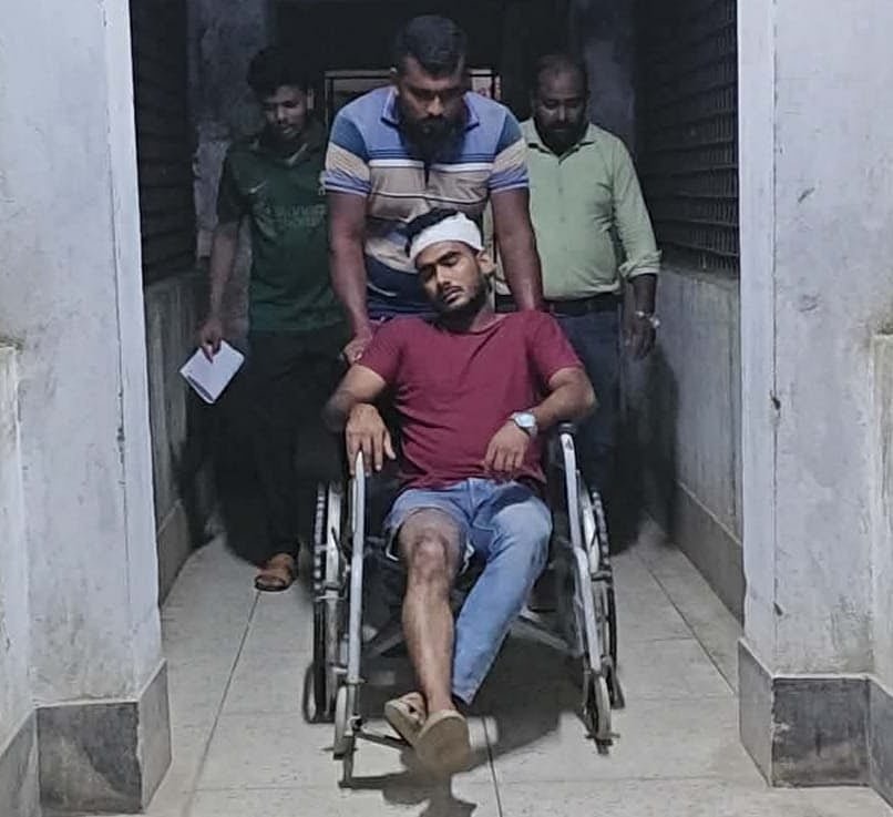 রাজবাড়ীতে ‘মারামারির ভিডিও ধারণ করায়’ সাংবাদিককে মারধর