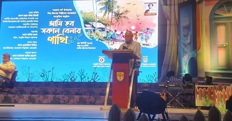 যার ভাবনায় শিশুরা থাকে না তিনি রাজনীতিবিদ হতে পারেন, রাষ্ট্রনায়ক নন
