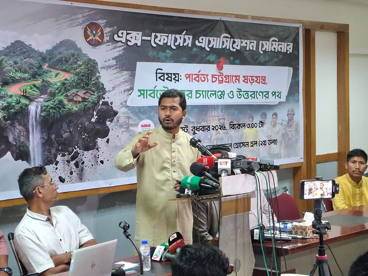 পাহাড় থেকে সেনাবাহিনী প্রত্যাহারের দাবির সমালোচনায় প্রতিমন্ত্রী নুরুল হক