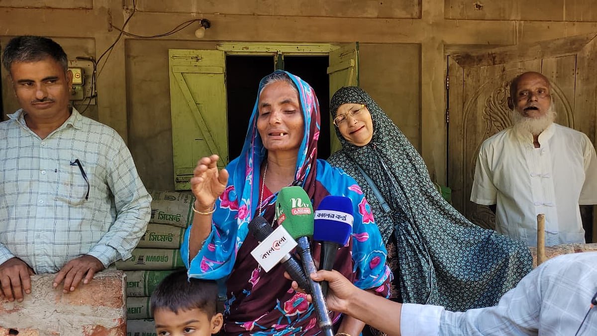 ‘লোভে পড়ি বর্ডারে গিয়া ছেলেটা গুলি খাইয়া মরল’