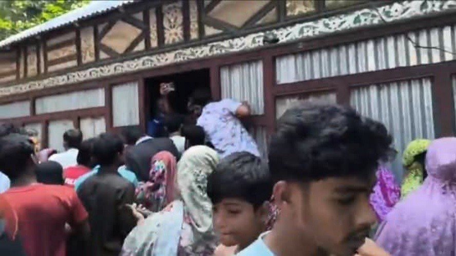 কুমিল্লায় মা-ভাতিজিকে হত্যা, ভাবিকে কুপিয়ে আহত