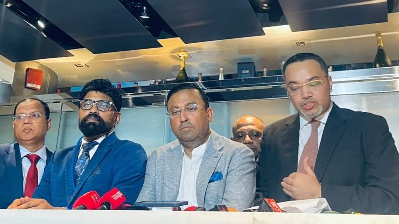 ১১টি উড়োজাহাজ কিনতে বোয়িংয়ের সঙ্গে চুক্তি সই