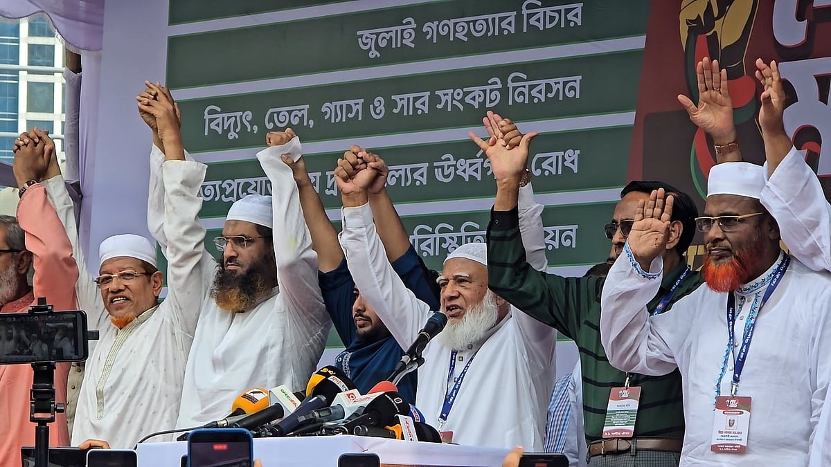 সরকার লংমার্চে বাধা দিলে ছয় দফা এক দফায় পরিণত হবে: নাহিদ