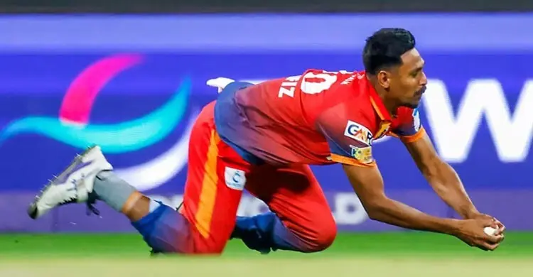 মোস্তাফিজকে নিয়ে কুইজ খেললো দুবাই ক্যাপিটালস
