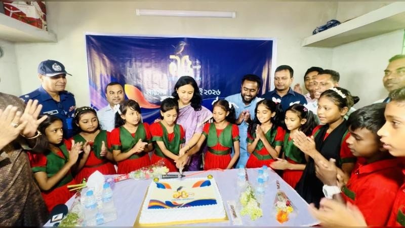 নাটোরে সুবিধাবঞ্চিত শিশুদের সঙ্গে মাছরাঙা টেলিভিশনের ১৫তম প্রতিষ্ঠাবার্ষিকী উদযাপন