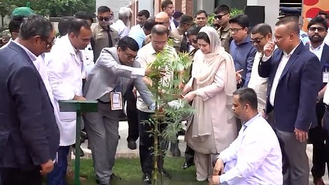 নিউরোসায়েন্সেস হাসপাতালে নতুন ভবনের উদ্বোধন করলেন প্রধানমন্ত্রী