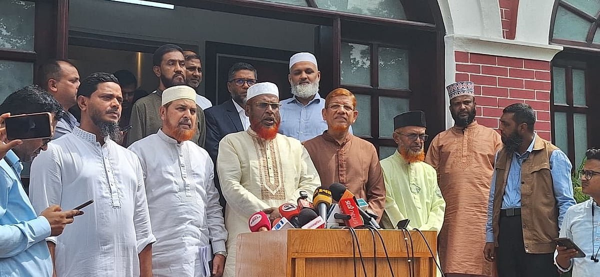 বিরোধী দলকে গঠনমূলক সমালোচনার ও সহিংস না হতে পরামর্শ সম্পাদকদের