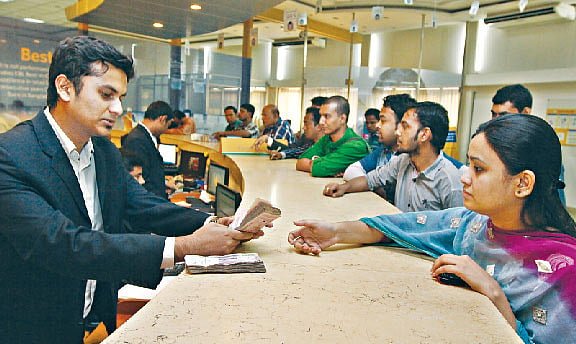 ইস্টার্ন ব্যাংকে সার্ভিস অ্যাম্বাসেডর পদে চাকরির সুযোগ, বেতন ৩১০০০ টাকা