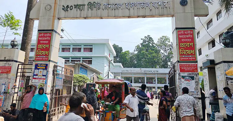 যশোর হাসপাতালে তিন লাখ টাকার সরকারি ওষুধ নয়-ছয়!
