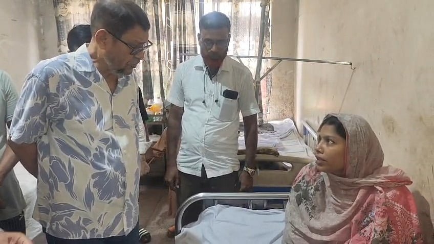স্বাস্থ্যমন্ত্রী আকস্মিক পরিদর্শনে হাইমচর উপজেলা স্বাস্থ্য কমপ্লেক্সে, সিভিল সার্জনকে প্রত্যাহার