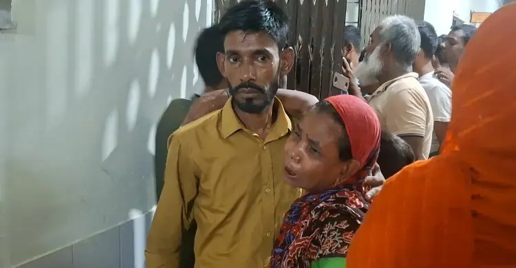 চাঁদপুরে ‘চুরি করতে গিয়ে’ ভবন থেকে পড়ে যুবকের মৃত্যু