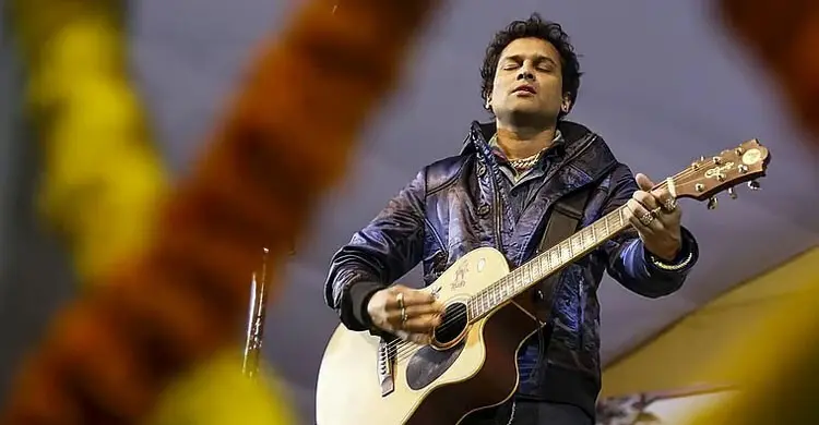 জুবিন গার্গকে নিয়ে এলো নতুন সুখবর